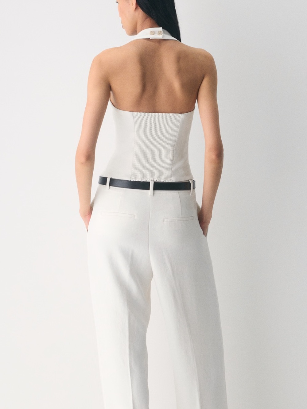 Aritzia Whisper Halter Top - Picture 4 of 9
